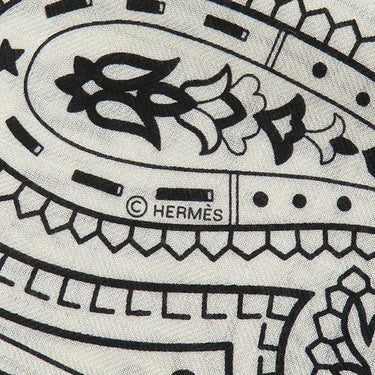 エルメス HERMES カレ140 カレジェアン ホワイト×ブラック カシミヤ シルク ストール 新品 未使用 シュヴァル ドゥ クール バンダナ