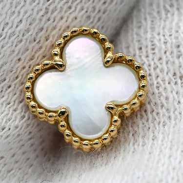 ヴァンクリーフアーペル Van Cleef & Arpels スウィート アルハンブラ VCARA44800 イエローゴールド×ホワイト K18YG マザーオブパール ピアス Au750 18K マザーオブパール シェル