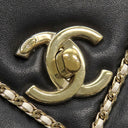 シャネル CHANEL ENTWINED チェーン ステッチ ブラック×ホワイト レザー ショルダーバッグ ゴールド金具 黒 ココマーク チェーンバッグ