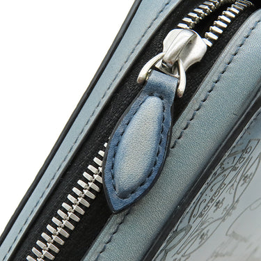 ベルルッティ BERLUTI イタウバ ワイド カリグラフィー クラッチ ブルー レザー スクリットレザー クラッチバッグ シルバー金具 青 水色 セカンドバッグ