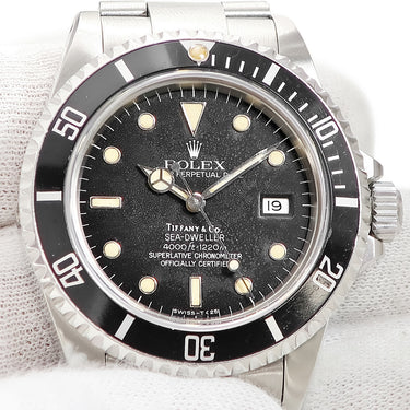 腕時計 ロレックス ROLEX シードゥエラー 16660 81番台 自動巻き メンズ OH済 81番台 ブラック ベンツ針 逆回転防止ベゼル デイト