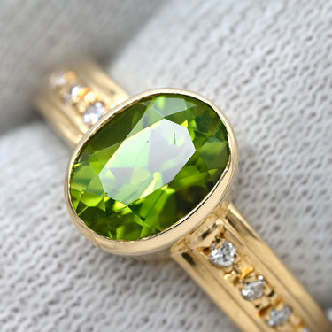 タサキ TASAKI ペリドット ダイヤ グリーン×イエローゴールド K18YG ペリドット リング 指輪 緑 TASAKI Au750 18K 18金 オーバルミックス 10号