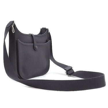 エルメス HERMES エヴリン 23 キャバン トリヨンクレマンス ショルダーバッグ シルバー金具 新品 未使用 紺 2025年製