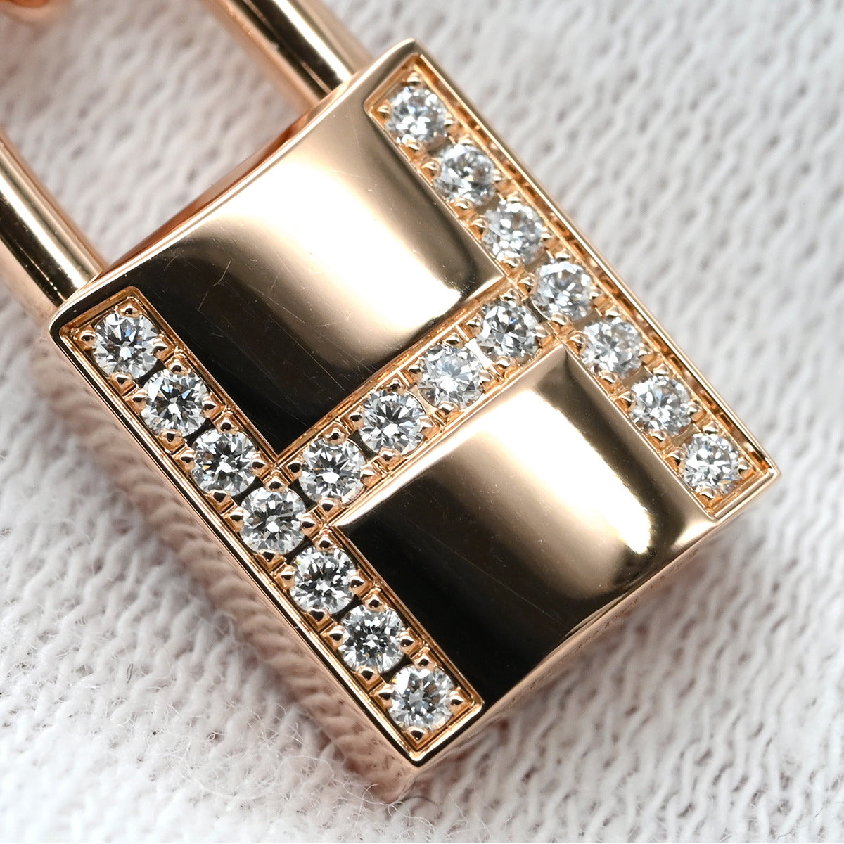 エルメス HERMES アミュレット ケリー カデナ H121332B ピンクゴールド