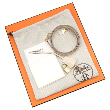 エルメス HERMES ケリー25 外縫い クレ ヴォーエプソン 2WAYバッグ シャンパンゴールド金具 新品 未使用 オフホワイト 2025年製