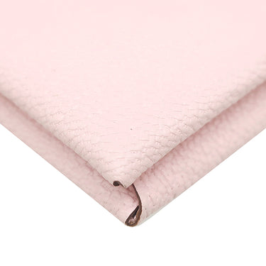 エルメス HERMES カルヴィ ローズサクラ シェーブル カードケース シルバー金具 二つ折り 2024年製