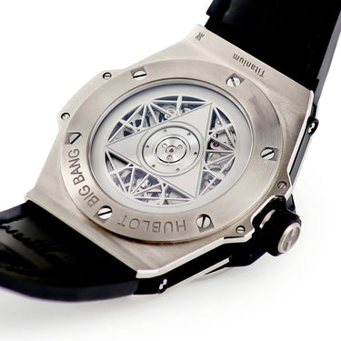 腕時計 ウブロ HUBLOT ビッグバン サンブルー チタニウム パヴェ 415.NX.1112.VR.1704.MXM17 自動巻き メンズ 純正ダイヤ ブラック