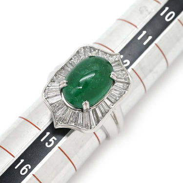 ノンブランド NON BRAND エメラルド5.21ct ダイヤモンド グリーン×プラチナシルバー Pt900 エメラルド ダイヤモンド リング 指輪 緑 カボションカット プラチナ900 テーパーダイヤ 13号