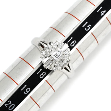 ノンブランド NON BRAND ダイヤモンド 0.271ct プラチナシルバー Pt900 ダイヤモンド リング 指輪 プラチナ900 スクエア ステップカット メレ テーパー 17号