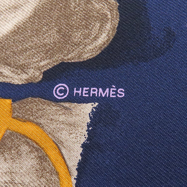 エルメス HERMES カレ45 ガヴロッシュ ブルーマリン×マンゴー×ローズボンボン シルク スカーフ 【LES BASSETS/バセットハウンド】