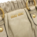 ミュウミュウ MIU MIU ロゴ ベージュ レザー 2WAYバッグ ゴールド金具 ハンドバッグ ショルダー