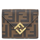 フェンディ FENDI FF ダイヤモンド財布 8M0480ADYMF13VK ブラウン レザー メタル 三つ折り財布 ゴールド金具 茶 ズッカ柄 コンパクトウォレット