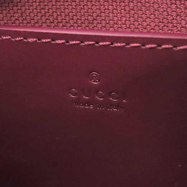 グッチ Gucci GGスプリーム チェーン ミニバッグ パンダ 818763