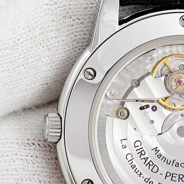 腕時計 ジラールペルゴ GIRARD PERREGAUX フラットウォッチ スモールセコンド 90500.0.11.713 自動巻き メンズ ホワイト 白 ローマン