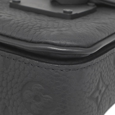 ルイヴィトン LOUIS VUITTON Sロック ヴェルティカル ウェアラブル ウォレット M81524 ノワール レザー トリヨンレザー ショルダーバッグ マットブラック金具 黒