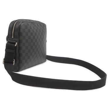 ルイヴィトン LOUIS VUITTON デイトンPM N41408 ダミエグラフィット ダミエグラフィットキャンバス レザー ショルダーバッグ シルバー金具 メッセンジャーバッグ