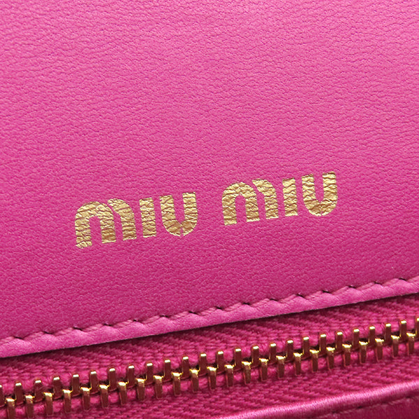 ミュウミュウ MIU MIU ショルダーバッグ チェーンショルダー キャンバス レザー ピンク ゴールド金具 エムエムパリス ロゴ 総柄 クロコ型押し ビジュー【中古】 ミュウミュウ MIU MIU チェーンショルダー ピンク キャンバス レザー