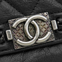 シャネル CHANEL ボーイシャネル ミニ チェーンショルダー ブラック キャビアスキン ショルダーバッグ シルバー金具 黒