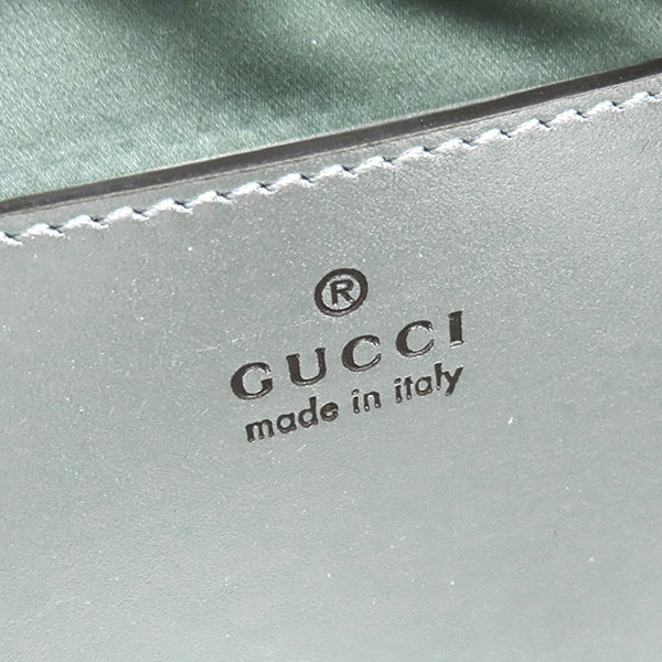 グッチ GUCCI ショルダーバッグ GGマーモント スモール カメラバッグ レザー シェブロンキルティングレザー グリーン ゴールド金具 イリデセント メタリック 447632【中古】 グッチ GUCCI GGマーモント スモール カメラバッグ 447632 グリーン