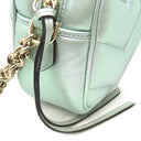 グッチ GUCCI GGマーモント スモール カメラバッグ 447632 グリーン レザー シェブロンキルティングレザー ショルダーバッグ ゴールド金具 イリデセント メタリック