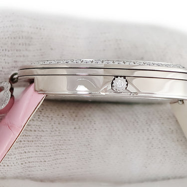 腕時計 ヴァンクリーフアーペル Van Cleef & Arpels チャーム VCARM95400 クオーツ レディース K18WG無垢 純正ダイヤ ラウンド ローマン