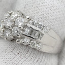 ノンブランド NON BRAND ダイヤモンド 1.00ct プラチナシルバー Pt900 ダイヤモンド リング 指輪 Pt プラチナ フラワーモチーフ 花 ラウンドブリリアント バゲット 9号