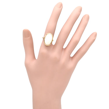 ノンブランド NON BRAND オーバル 白珊瑚 ホワイト×イエローゴールド K18YG 珊瑚（コーラル） リング 指輪 Au750 18K 18金 大粒 サンゴ さんご ミル打ち 9.5号