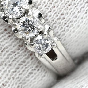 ノンブランド NON BRAND ダイヤ 1.00ct 一文字リング プラチナシルバー Pt900 ダイヤモンド リング 指輪 プラチナ900 7石 7粒 1列 ラウンドブリリアントカット 12.5号