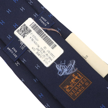 エルメス HERMES クラバット 7cm H サンティアン H339376T 02 マリン×ブルーモワイヤン×ブラン シルク ネクタイ シルクツイルタイ 紺 青 白 総柄 H柄 新品 未使用