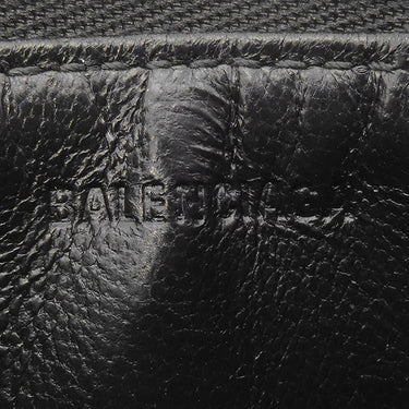 バレンシアガ BALENCIAGA ロゴ フラグメントケース 594548 ブラック レザー コインケース ゴールド金具 黒 ネックポーチ カードケース