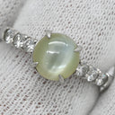 ノンブランド NON BRAND クリソベリル キャッツアイ 2.50ct ダイヤモンド 0.30ct グリーン×プラチナシルバー Pt900 クリソベリルキャッツアイ ダイヤモンド リング 指輪 猫目石 緑褐色 プラチナ 13号