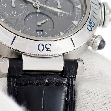 腕時計 カルティエ Cartier パシャ 38mm クロノグラフ 2004年冬季限定モデル W3107355 自動巻き メンズ グレー デイト ギョウシェ
