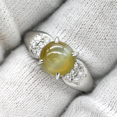 ノンブランド NON BRAND クリソベリル キャッツアイ 2.24ct ダイヤモンド イエローグリーン×プラチナシルバー Pt900 クリソベリルキャッツアイ ダイヤモンド リング 指輪 緑黄色 猫目石 プラチナ900 21号