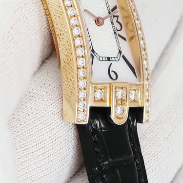 腕時計 ハリーウィンストン Harry Winston レディ アヴェニューC 330LQR AVCQHM19RR002 クオーツ レディース K18PG無垢 純正ダイヤ シェル