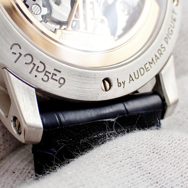 腕時計 オーデマピゲ AUDEMARS PIGUET CODE 11.59 バイ オーデマ ピゲ クロノグラフ 26393BC.OO.A321CR.01 自動巻き メンズ K18WG無垢
