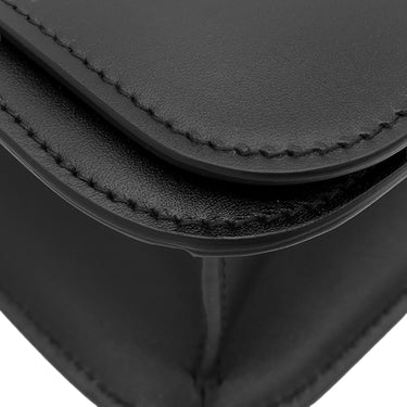 セリーヌ CELINE トリオンフ フレーム チェーン ショルダー ブラック レザー ショルダーバッグ ゴールド金具 黒