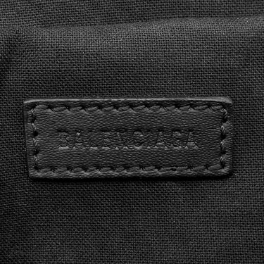 バレンシアガ BALENCIAGA エクスプローラー メッセンジャーバッグ 620260 ブラック ナイロン ボディバッグ マットブラック金具 ショルダーバッグ 黒