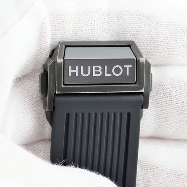 腕時計 ウブロ HUBLOT ビッグバン アラーム リピーター オールブラック リミテッド 403.CI.0140.RX 手巻き メンズ GMT 黒 限定