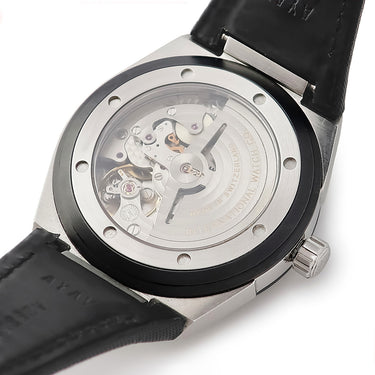 腕時計 IWC IWC インヂュニア オートマティック IW323401 自動巻き メンズ ブラック デイト シースルーバック
