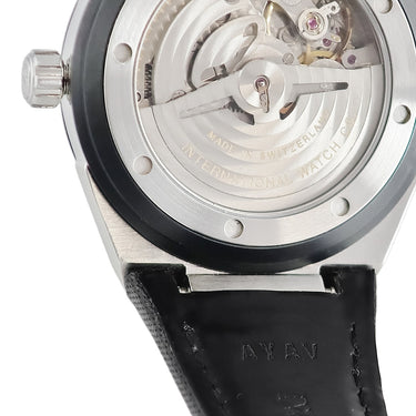 腕時計 IWC IWC インヂュニア オートマティック IW323401 自動巻き メンズ ブラック デイト シースルーバック