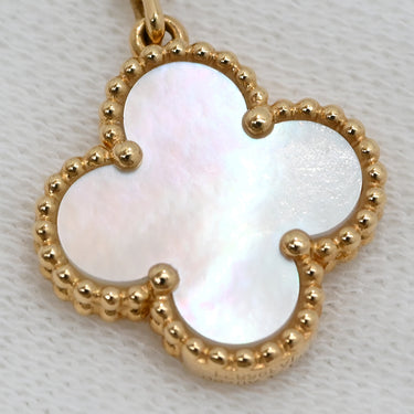 ヴァンクリーフアーペル Van Cleef & Arpels ラッキーアルハンブラ 4モチーフ VCARD79600 マルチカラー×イエローゴールド K18YG カーネリアン タイガーズアイ マザーオブパール マラカイト ブレスレット K18 マルチストーン VCA