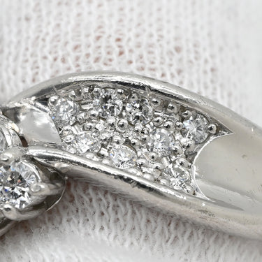 ノンブランド NON BRAND ダイヤモンド 1.03ct プラチナシルバー Pt900 ダイヤモンド リング 指輪 プラチナ Pt900 パヴェ メレダイヤ ウェーブ 流線型 リボンモチーフ 18.5号