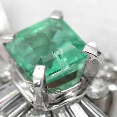 ノンブランド NON BRAND エメラルド 0.55ct ダイヤ グリーン×プラチナシルバー Pt900 ダイヤモンド エメラルド ペンダントトップ 緑 1P 1粒 1石 ネックレストップ プラチナ