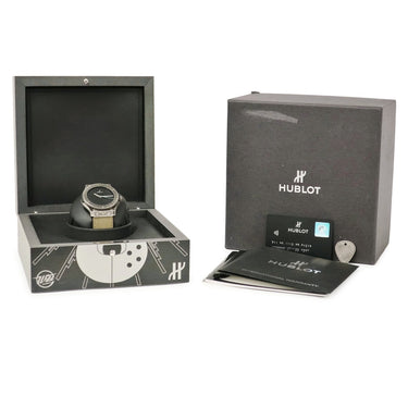 腕時計 ウブロ HUBLOT クラシック フュージョン チタニウム ワイルドカスタムズ 511.NX.1110.VR.PIC19 自動巻き メンズ 黒 限定