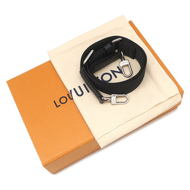 ルイヴィトン Louis Vuitton アヴェニュー メッセンジャー M11657 ブラック タイガ ショルダーバッグ シルバー金具 黒
