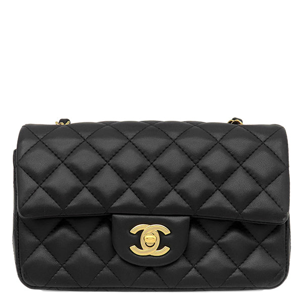 シャネル チェーンショルダーバッグ ドーヴィル オフホワイト ブラック シルバー金具 キャビアスキン CHANEL 【中古】 | ボーリングバッグ ココマーク カバン レディース ファッション ブランド バック ランクA シャネル チェーンショルダーバッグ ダブルチェーン ダブルフラップ