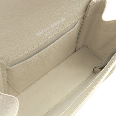 メゾン マルタン マルジェラ MAISON MARTIN MARGIELA スナッチト アシンメトリック マイクロ SB1WD0013 ライトグレー レザー グレイニーレザー 2WAYバッグ シルバー金具 白