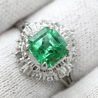 ノンブランド NON BRAND エメラルド 1.00ct ダイヤモンド グリーン×プラチナシルバー Pt900 エメラルド ダイヤモンド リング 指輪 緑 エメラルドカット プラチナ900 17.5号