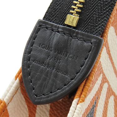 ルイヴィトン LOUIS VUITTON ポッシュ トワレット 26 M45477 クレームカラメル モノグラムキャンバス LVクラフィティキャンバス ポーチ ゴールド金具