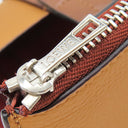 ロエベ LOEWE バーティカル ウォレット スモール ライトキャラメル×ピーカン カーフ ソフトグレインカーフ 三つ折り財布 シルバー金具 茶 アナグラム コンパクトウォレット